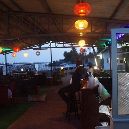 אבידג'אן Hotel Le Marly מראה חיצוני תמונה