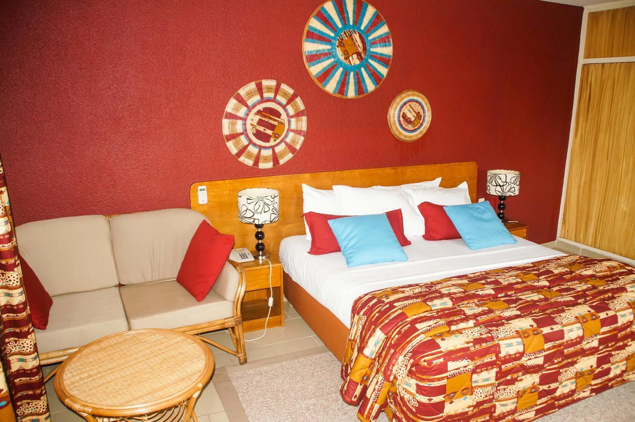 אבידג'אן Hotel Le Marly מראה חיצוני תמונה