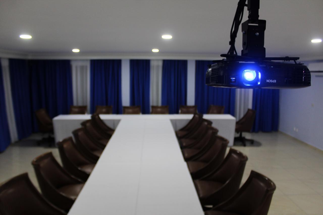 אבידג'אן Hotel Le Marly מראה חיצוני תמונה