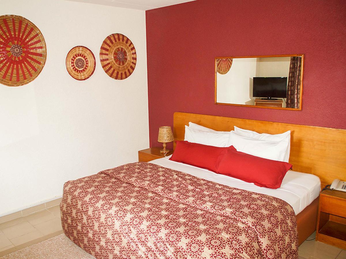 אבידג'אן Hotel Le Marly מראה חיצוני תמונה