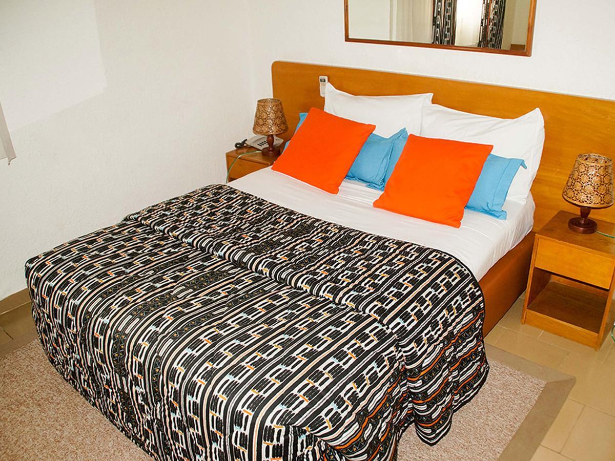 אבידג'אן Hotel Le Marly מראה חיצוני תמונה