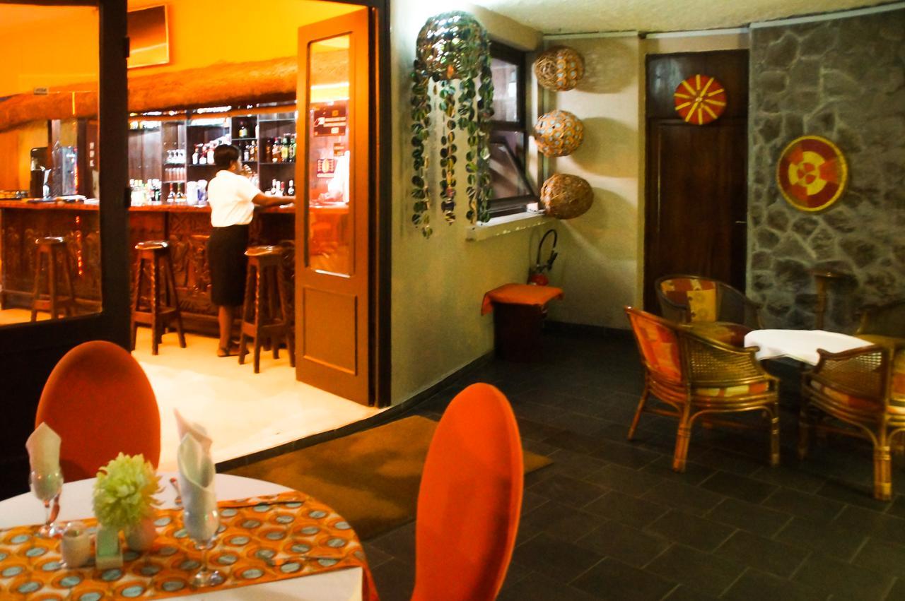אבידג'אן Hotel Le Marly מראה חיצוני תמונה